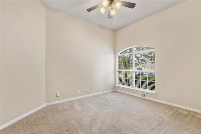 908 Dover Castle LN, Pflugerville, TX 78660