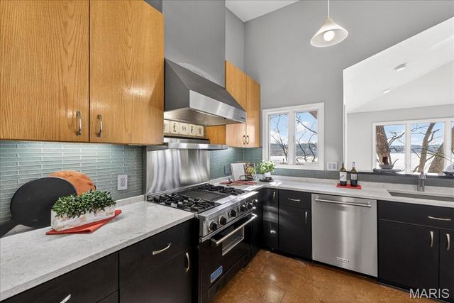 23 Marquette Drive, Lake St Louis, MO 63367