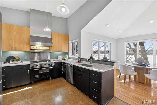 23 Marquette Drive, Lake St Louis, MO 63367