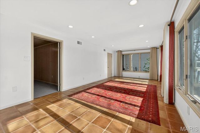 23 Marquette Drive, Lake St Louis, MO 63367