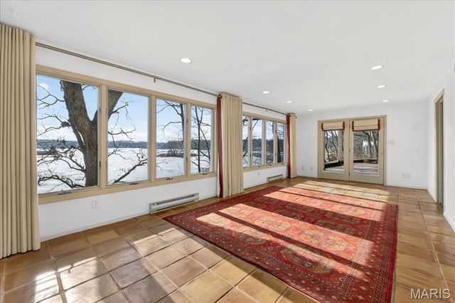 23 Marquette Drive, Lake St Louis, MO 63367