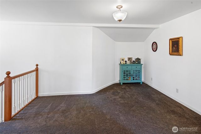 9918 NE Kingston Farm Road, Kingston, WA 98346