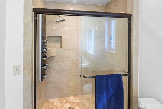 9918 NE Kingston Farm Road, Kingston, WA 98346