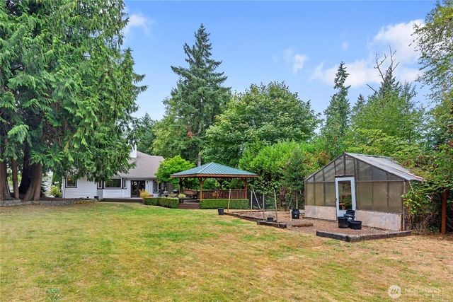 9918 NE Kingston Farm Road, Kingston, WA 98346