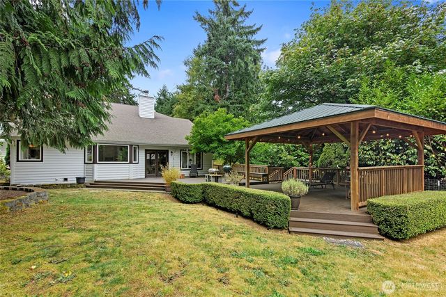 9918 NE Kingston Farm Road, Kingston, WA 98346