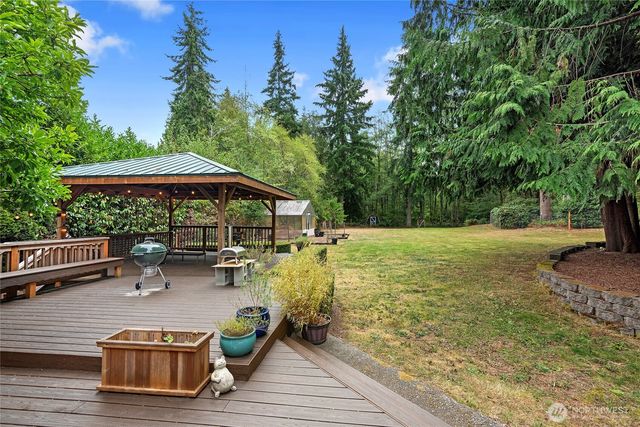 9918 NE Kingston Farm Road, Kingston, WA 98346