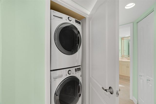 4101 Ocean Drive 2A, Vero Beach, FL 32963