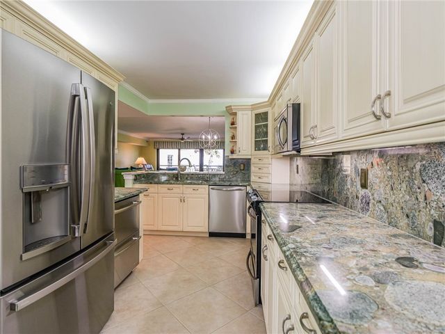 4101 Ocean Drive 2A, Vero Beach, FL 32963