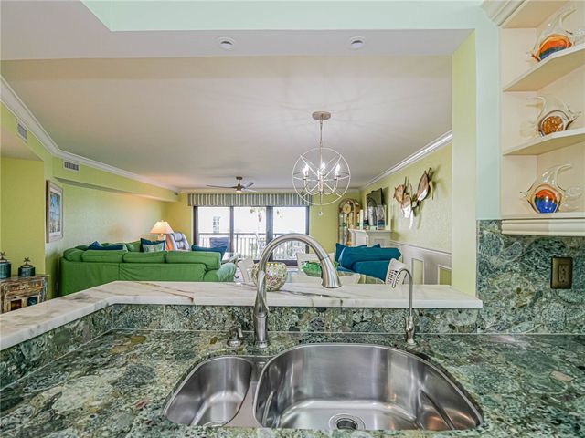 4101 Ocean Drive 2A, Vero Beach, FL 32963