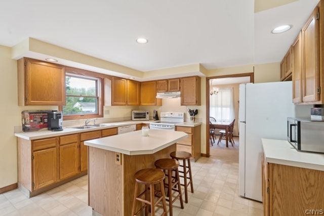 7203 Kendall Drive East, Manlius, NY 13057