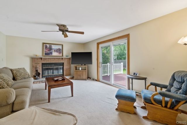 7203 Kendall Drive East, Manlius, NY 13057