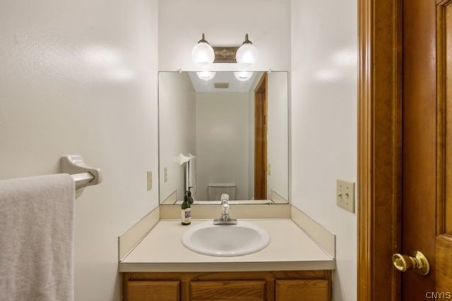 7203 Kendall Drive East, Manlius, NY 13057