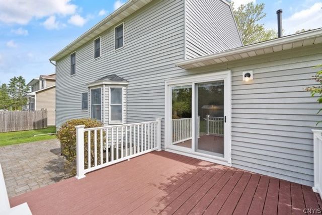 7203 Kendall Drive East, Manlius, NY 13057