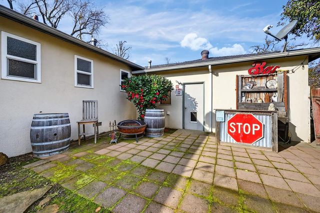 4952 Oleander Dr, Carmichael, CA 95608