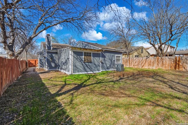 6086 Glacier Sun, San Antonio, TX 78244