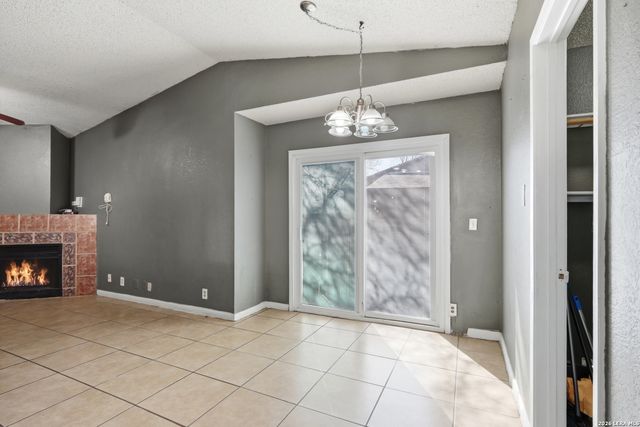 6086 Glacier Sun, San Antonio, TX 78244