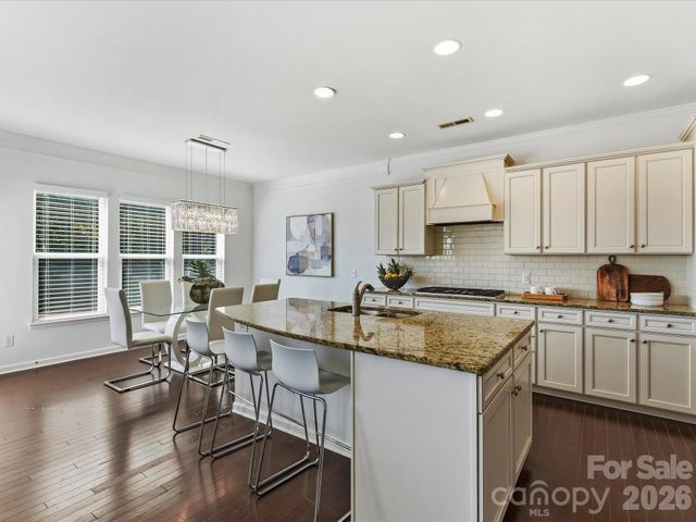 1806 Sunchaser Lane, Charlotte, NC 28210