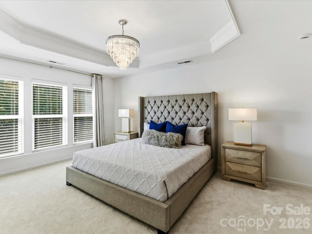 1806 Sunchaser Lane, Charlotte, NC 28210