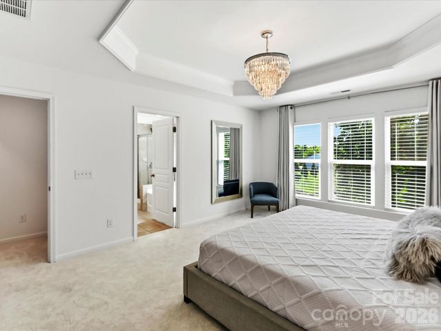 1806 Sunchaser Lane, Charlotte, NC 28210