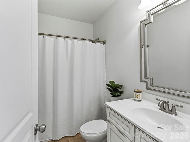 1806 Sunchaser Lane, Charlotte, NC 28210