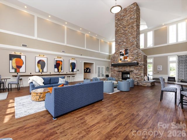1806 Sunchaser Lane, Charlotte, NC 28210
