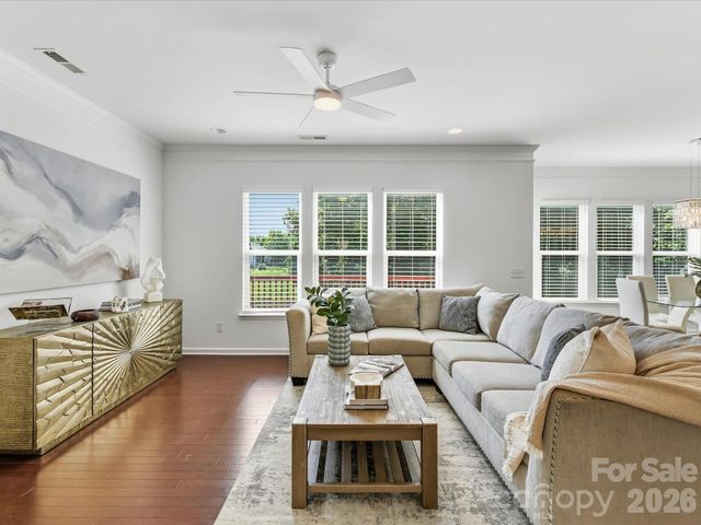 1806 Sunchaser Lane, Charlotte, NC 28210