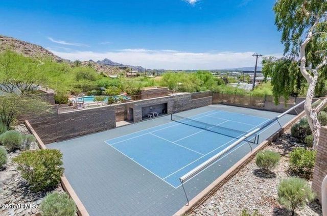 10253 N CENTRAL Avenue, Phoenix, AZ 85020