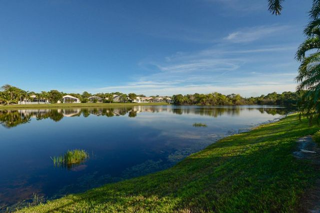 1039 SE Westminster Place, Stuart, FL 34997