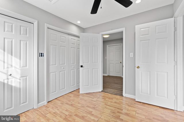 95 TWIN OAK DR, Levittown, PA 19056
