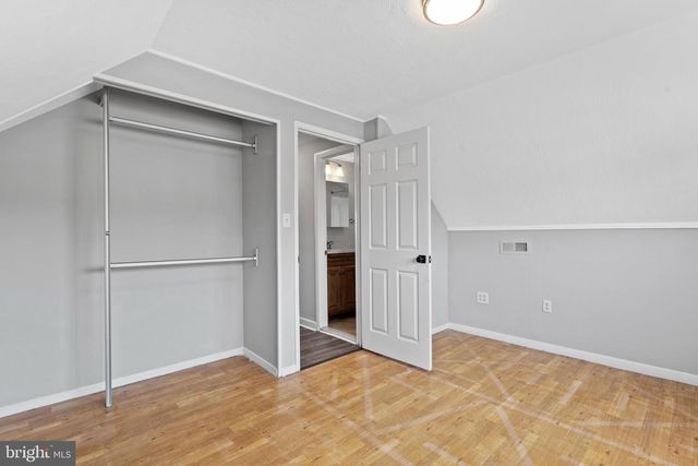 95 TWIN OAK DR, Levittown, PA 19056