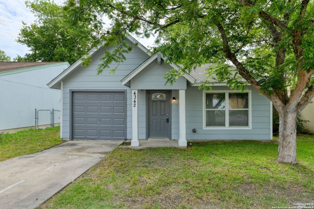 4342 LEHMAN DR, Kirby, TX 78219