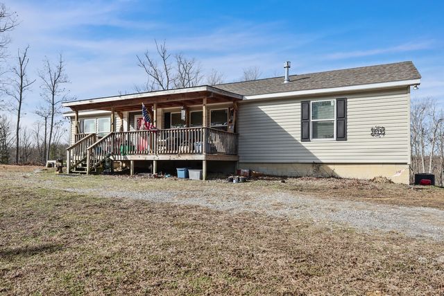 30195 White Oak Rd, Crawford, TN 38554