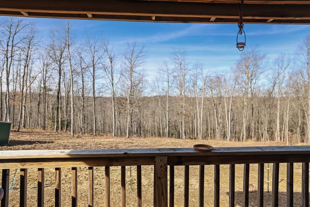 30195 White Oak Rd, Crawford, TN 38554