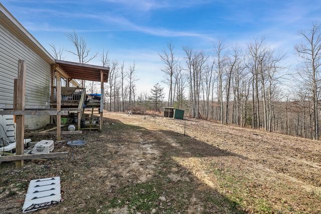 30195 White Oak Rd, Crawford, TN 38554