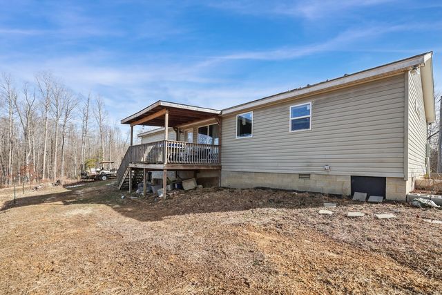 30195 White Oak Rd, Crawford, TN 38554
