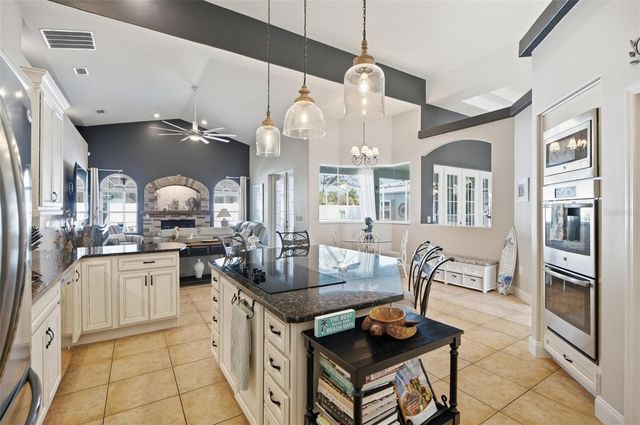 20 EVANSTON LANE, Palm Coast, FL 32164