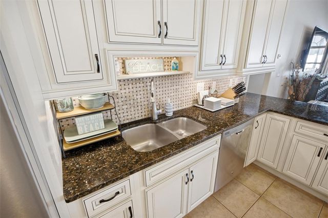 20 EVANSTON LANE, Palm Coast, FL 32164