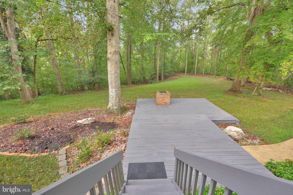 6011 OCCOQUAN FOREST DR, Manassas, VA 20112
