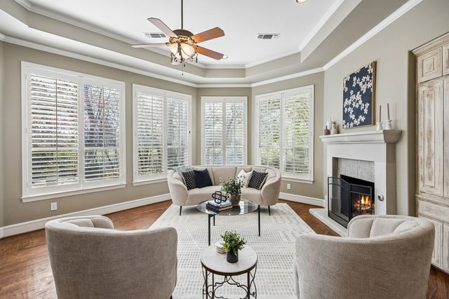1724 Pembroke Lane, Mckinney, TX 75072