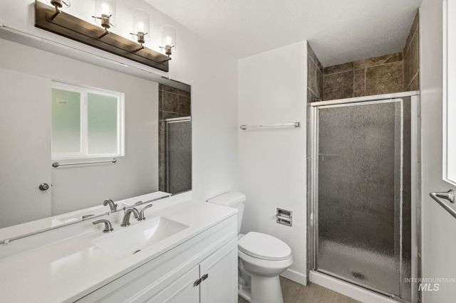 4015 N. Bristol, Boise, ID 83704