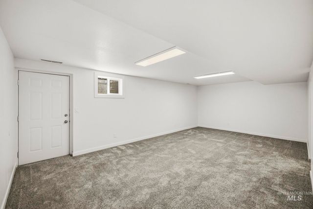 4015 N. Bristol, Boise, ID 83704