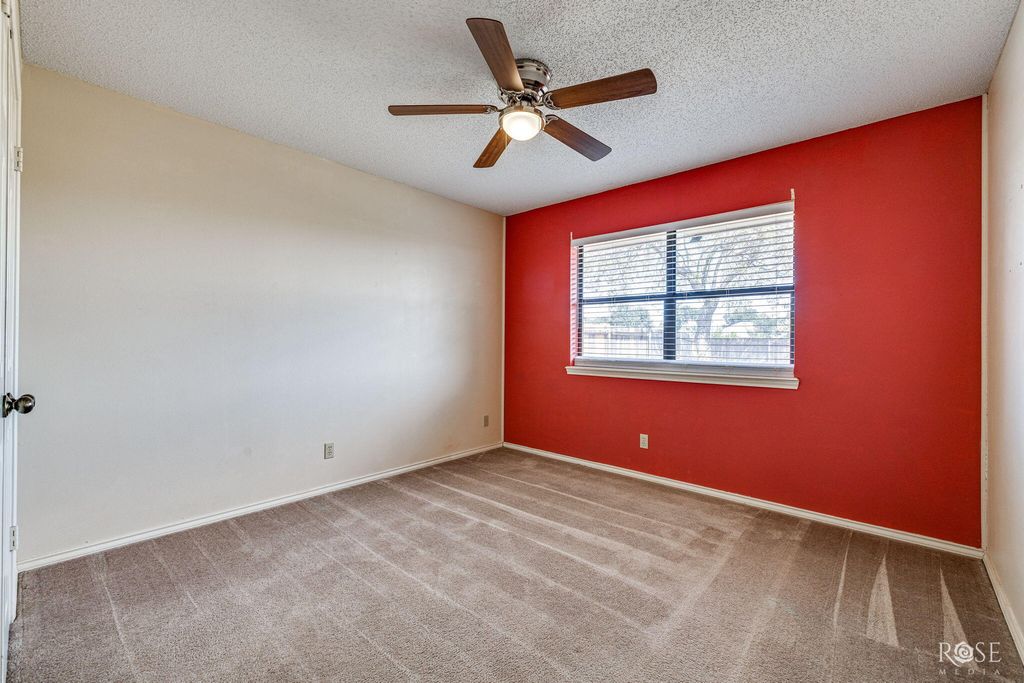 Image 24 of property listing at 4022 Shefflera Drive, San Angelo, TX 76904