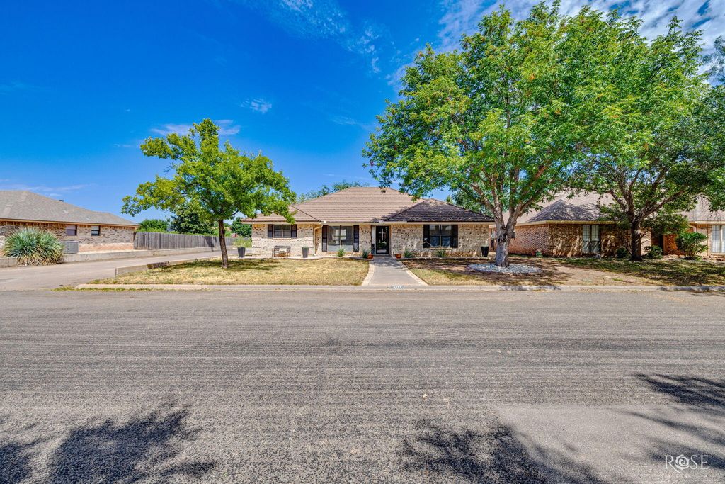 Image 30 of property listing at 4022 Shefflera Drive, San Angelo, TX 76904