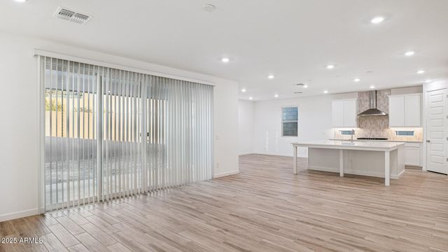 7022 W PINNACLE VISTA Drive, Peoria, AZ 85383