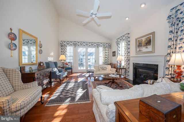 1 JASMINE CT, Malvern, PA 19355