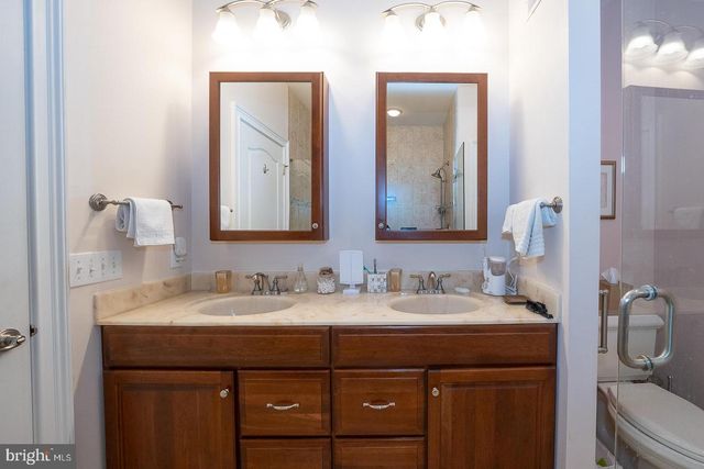 1 JASMINE CT, Malvern, PA 19355