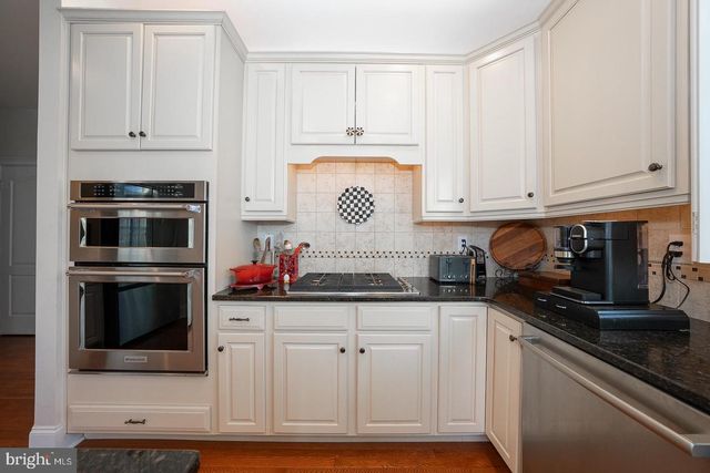 1 JASMINE CT, Malvern, PA 19355