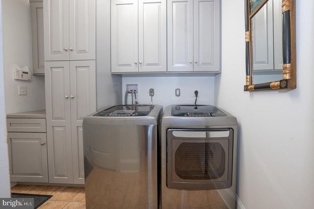 1 JASMINE CT, Malvern, PA 19355