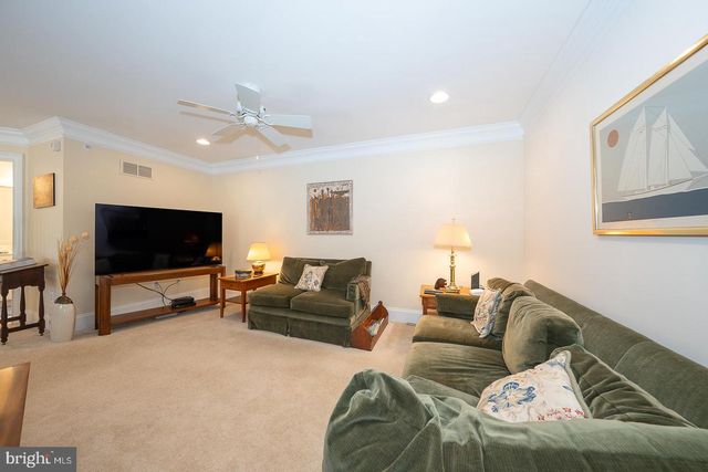 1 JASMINE CT, Malvern, PA 19355