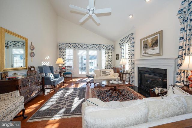 1 JASMINE CT, Malvern, PA 19355